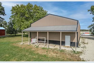 6421 W US Highway 14 Road, Janesville, WI 53548 - Photo 32