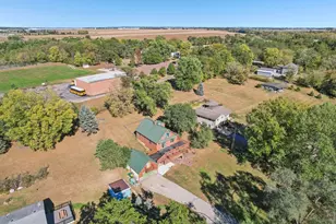 1128 W Happy Hollow Rd, Janesville, WI 53546 - Photo 36