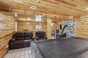 1128 W Happy Hollow Rd, Janesville, WI 53546 - Photo 8