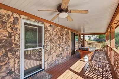 1128 W Happy Hollow Road, Janesville, WI 53546 - Photo 4