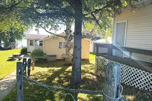 N9384 Idle Hour Dr, Randolph, WI 53956 - Photo 24