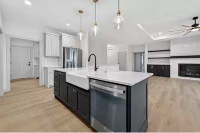 822 Westbridge Trail, Waunakee, WI 53597 - Photo 6