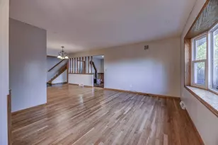 1641 S Walnut St, Janesville, WI 53546 - Photo 12