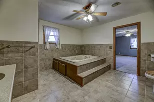 1641 S Walnut St, Janesville, WI 53546 - Photo 20