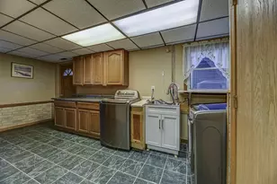 1641 S Walnut St, Janesville, WI 53546 - Photo 28