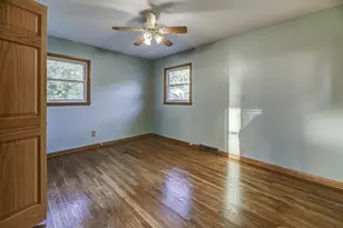 1641 S Walnut St, Janesville, WI 53546 - Photo 16