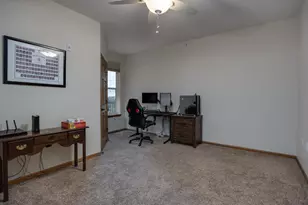 5831 Lupine Ln, Madison, WI 53718 - Photo 18