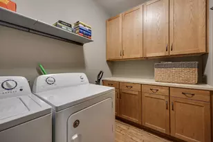 5831 Lupine Ln, Madison, WI 53718 - Photo 16