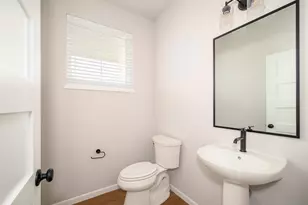 5942 Rosewood Dr, Mcfarland, WI 53558 - Photo 4