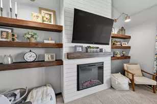 2917 Green Ave, Blue Mounds, WI 53517 - Photo 4