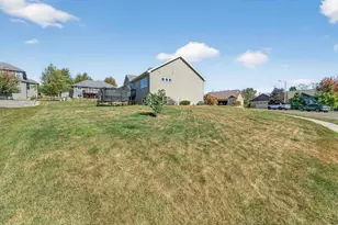 2917 Green Ave, Blue Mounds, WI 53517 - Photo 48