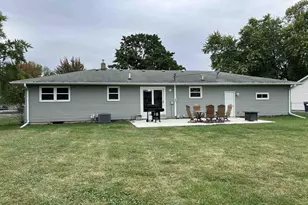 2603 E Milwaukee St, Janesville, WI 53545 - Photo 6