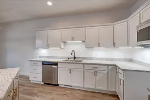 1429 Ottowynn Ter, Lodi, WI 53555 - Photo 12