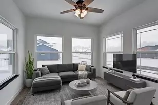 201 Mariahwynn Ter, Lodi, WI 53555 - Photo 4