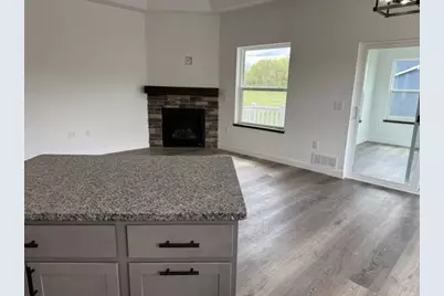 201 Mariahwynn Terrace, Lodi, WI 53555 - Photo 8