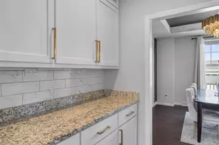 432 Tawny Elm Pkwy, Madison, WI 53593 - Photo 8