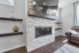 432 Tawny Elm Pkwy, Madison, WI 53593 - Photo 12