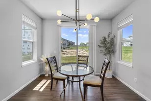 432 Tawny Elm Pkwy, Madison, WI 53593 - Photo 18