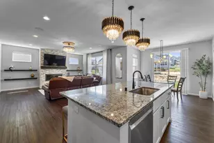 432 Tawny Elm Pkwy, Madison, WI 53593 - Photo 14