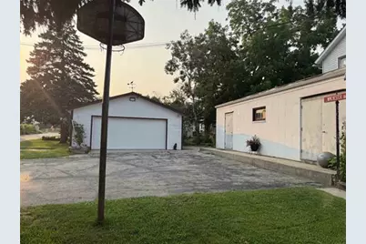 215 W Main Street, Marshall, WI 53559 - Photo 30