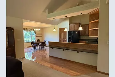 128 Summit Court, Columbus, WI 53925 - Photo 14