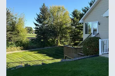 128 Summit Court, Columbus, WI 53925 - Photo 4