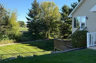 128 Summit Ct, Columbus, WI 53925 - Photo 4