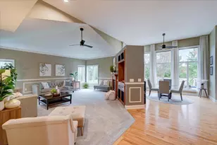 7710 Pamela Cir, Verona, WI 53593 - Photo 4