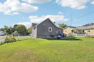803 W Franklin St, Portage, WI 53901 - Photo 32