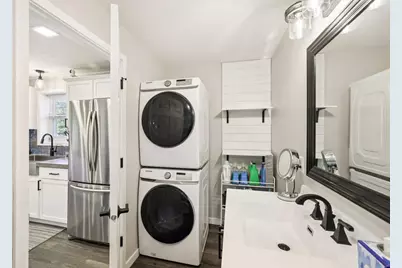 803 W Franklin Street, Portage, WI 53901 - Photo 18