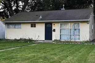 1217 Northport Dr, Madison, WI 53704 - Photo 2