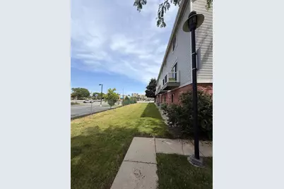 4502 W Westchester Square #3, West Milwaukee, WI 53214 - Photo 26
