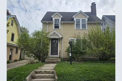 2725 Kendall Avenue, Madison, WI 53705 - Photo 2