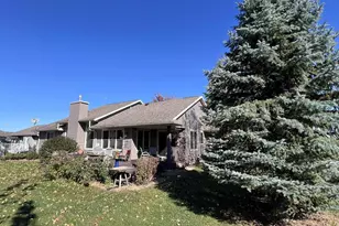 801 Derek Ln, Viroqua, WI 54665 - Photo 4