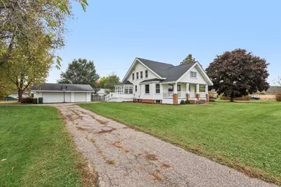 S7523 Highway 12, North Freedom, WI 53951 - Photo 4