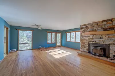 5517 Dorsett Drive, Madison, WI 53711 - Photo 4