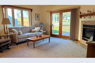 1559 N Dewey Avenue, Reedsburg, WI 53959 - Photo 4