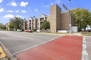 311 N Hancock St, Madison, WI 53703 - Photo 32