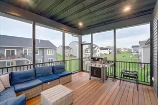 2596 Fahey Glen, Fitchburg, WI 53711 - Photo 34