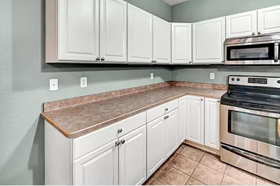 955 Liberty Boulevard #103, Sun Prairie, WI 53590 - Photo 8