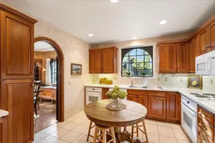 3918 Nakoma Rd, Madison, WI 53711 - Photo 10