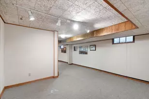 3918 Nakoma Rd, Madison, WI 53711 - Photo 46