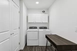 2464 Russell Ct, Reedsburg, WI 53959 - Photo 8