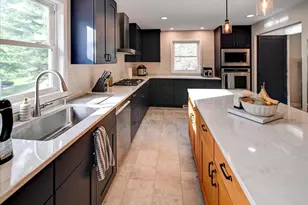 3702 Nathan Hale Ct, Middleton, WI 53562 - Photo 12