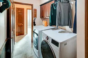 3702 Nathan Hale Ct, Middleton, WI 53562 - Photo 34