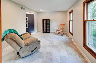 3702 Nathan Hale Ct, Middleton, WI 53562 - Photo 8