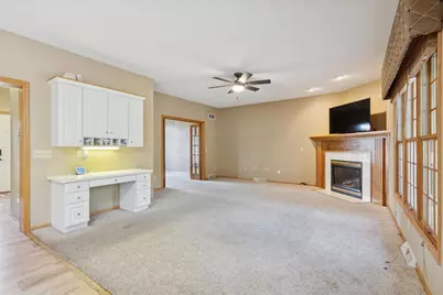 3457 Hemmingway Drive, Janesville, WI 53545 - Photo 14