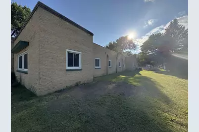 605 E 4th Avenue, Brodhead, WI 53520 - Photo 6