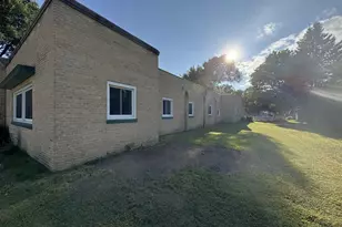 605 E 4th Ave, Brodhead, WI 53520 - Photo 6