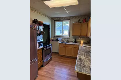 605 E 4th Avenue, Brodhead, WI 53520 - Photo 16